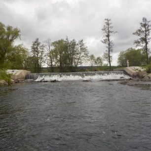 Mže – od přehrady ke Kalikováku