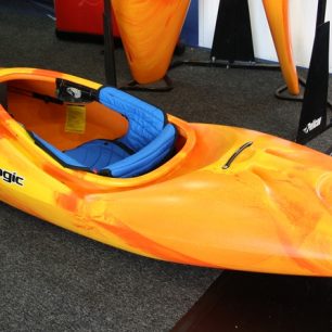 LIQUIDLOGIC - nová creekovka Delta V