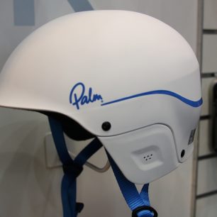 PALM - helma Shuck s krytem uší