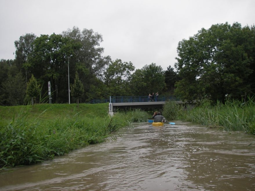 Klenice – odtud to půjde skoro až do Jizery