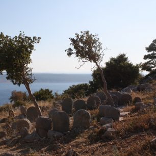 Hřbitov v chorvatském NP Paklenica / F: archiv Víla