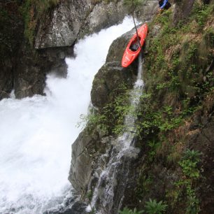 Vozíte na vodu všechno, co je potřeba