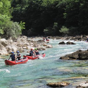 Řeka Neretva nabízí divoké peřeje / F: archiv Víla