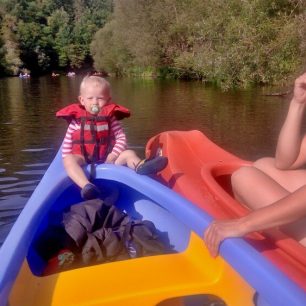 Vodácký výlet s dětmi na Vltavu