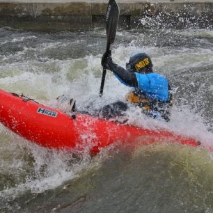Drake toho prostřelí opravdu hodně