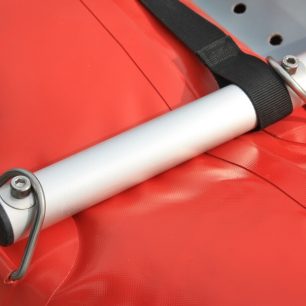 Detail uchycení kovových výztuh ve třmenech