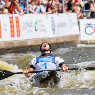 Vít Přindiš v cíli / F: Jan Homolka, Martin Hladík