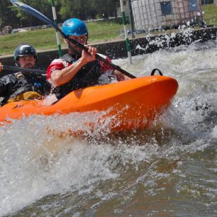 Deblkajak Prijon 2B - testování v Troji