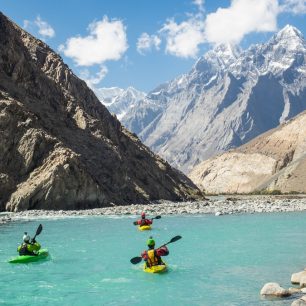 Prádlo Devold otestoval Jakub "Kajman" Šedivý při expdici na řeku Muksu v Tádžikistánu