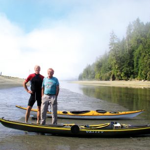 John Murray a Standa před plavbou / F: Mike z ostrova Vancouver