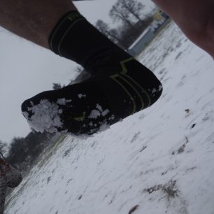 Sníh se na nich drží, ale chlad necítíte