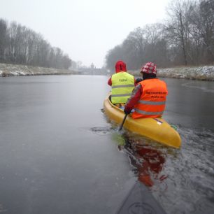 Cestu si občas razíme i ledem