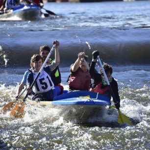 Oddílová účast na akci Přes tři jezy 2015 / F: archiv Davida Svobody
