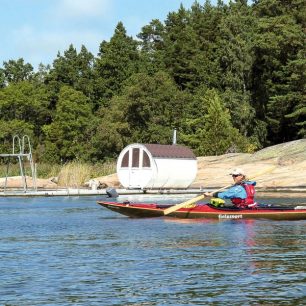 Typická švédská sauna u vody, ostrov Vänsö