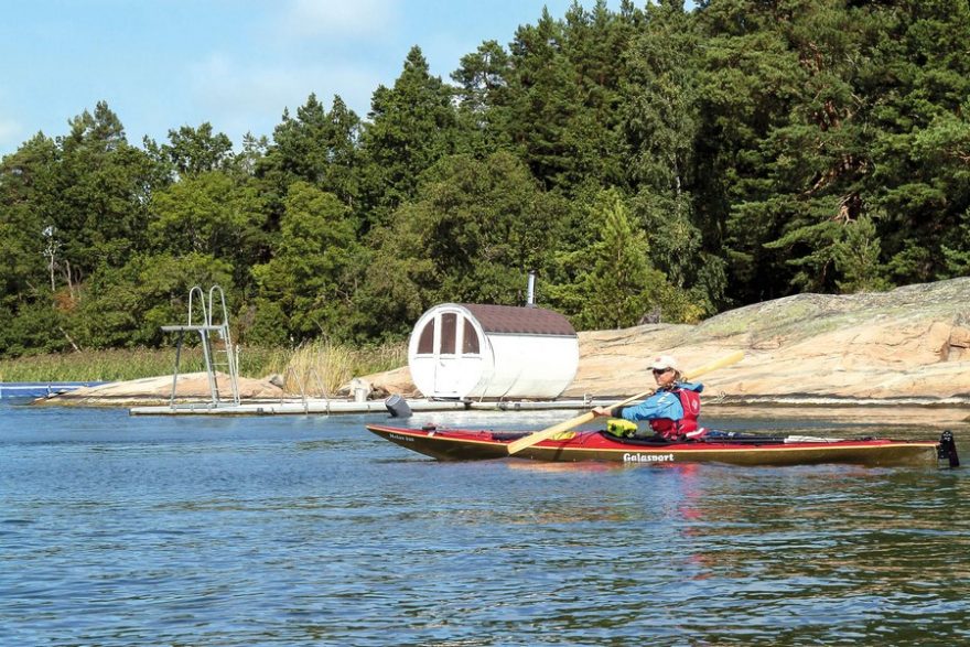 Typická švédská sauna u vody, ostrov Vänsö