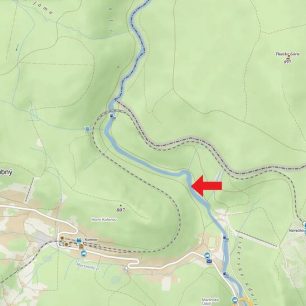 Označení polohy stromů v korytě Horní Jizery / F: Pavel Hodur