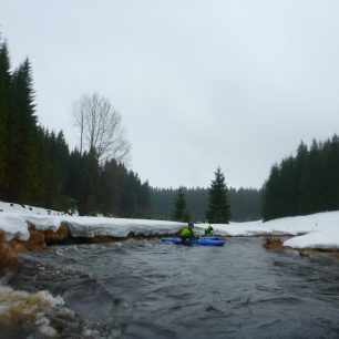 Březnové pádlování na Schwarze Pockau