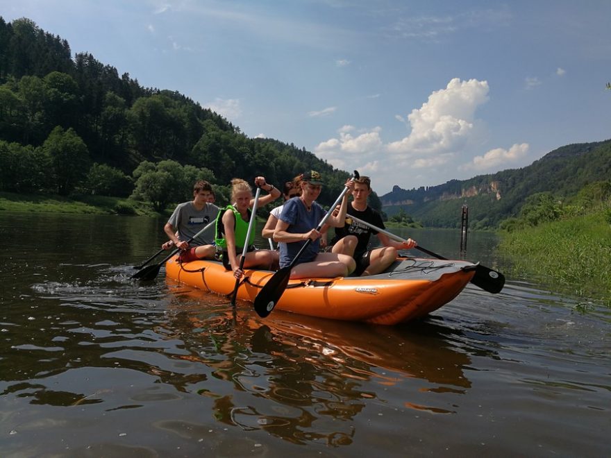 Labe okolo Děčína je krásný vodácký terén / F: www.enthusia.cz; archiv Petra Snížka