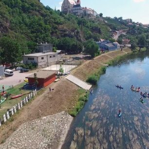 Tady se na Dyji nasedá / F: Vodácké centrum Znojmo