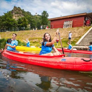 První záběry pádlem, vyplouváme z Vodáckého centra Znojmo / F: Vodácké centrum Znojmo