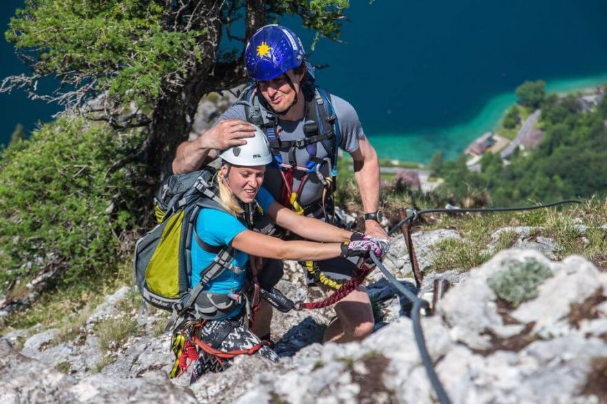 V bambusu můžete lézt po skalách a ferratách