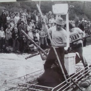 Z historie Plavby kuriozních plavidel