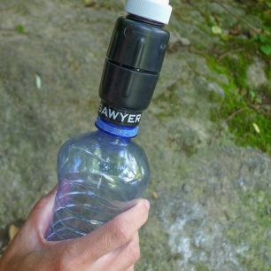 Sawyer Micro Squeeze lze použít s klasickou PET lahví