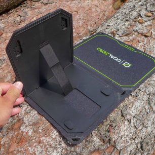 Praktický stojánek