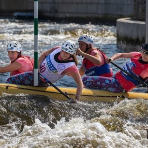 R4 ženy TR Omega Tygříci / F: Vašek Kolář