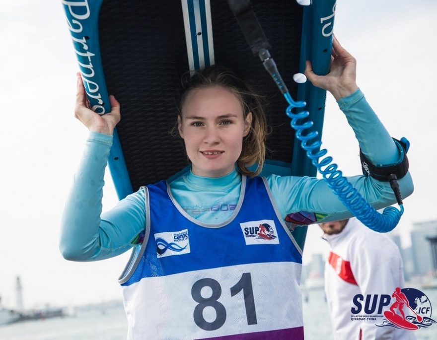 Funkce caddyho zatím nebyla zavedena, každý si tedy nese své prno sám