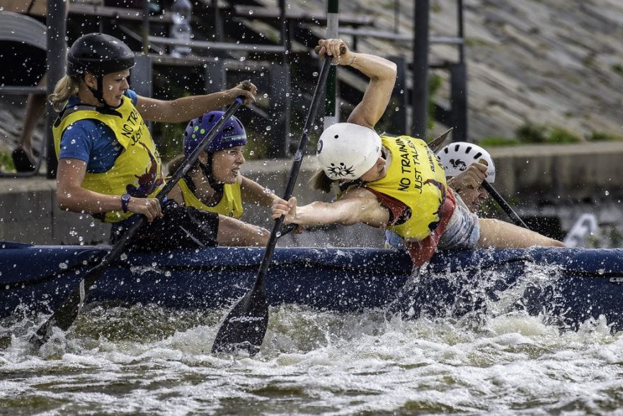 ČP slalom 2019, R4 ženy v Troji - mladoboleslavská posádka MB Bohouš a jeho parta / F: Vašek Kolář