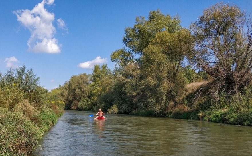 Na řece si můžete užít klid a samotu