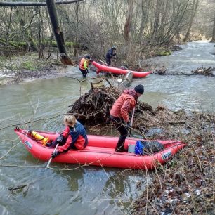 100 metrů před soutokem s Odrou / F: archiv Hrab Boats