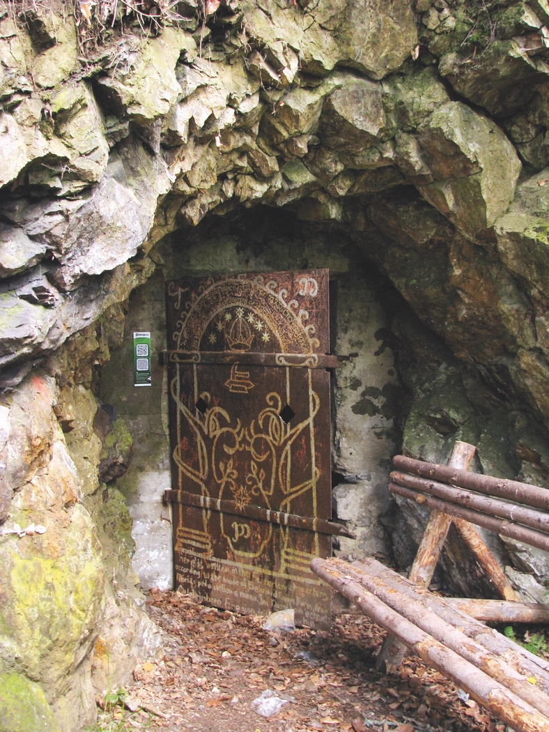 Vstup do štoly Mír u Štěpánova