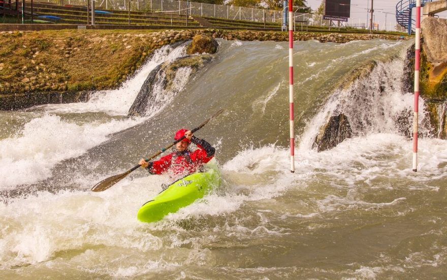 Máš pocit, že ti loď nezatáčí, kam bys chtěl? Pak jsi otevřel správný článek! / F: Jirka Klán