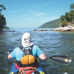 Vyplouváme z Lagoa Azul - Modrá laguna