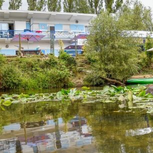 Tento kemp díky navigačnímu majáku nemůžete minout / F: Jitka Pražáková