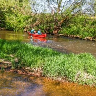 Najdou se tu i písčité pláže a ostrůvky, v létě ideální k zastávce a vykoupání