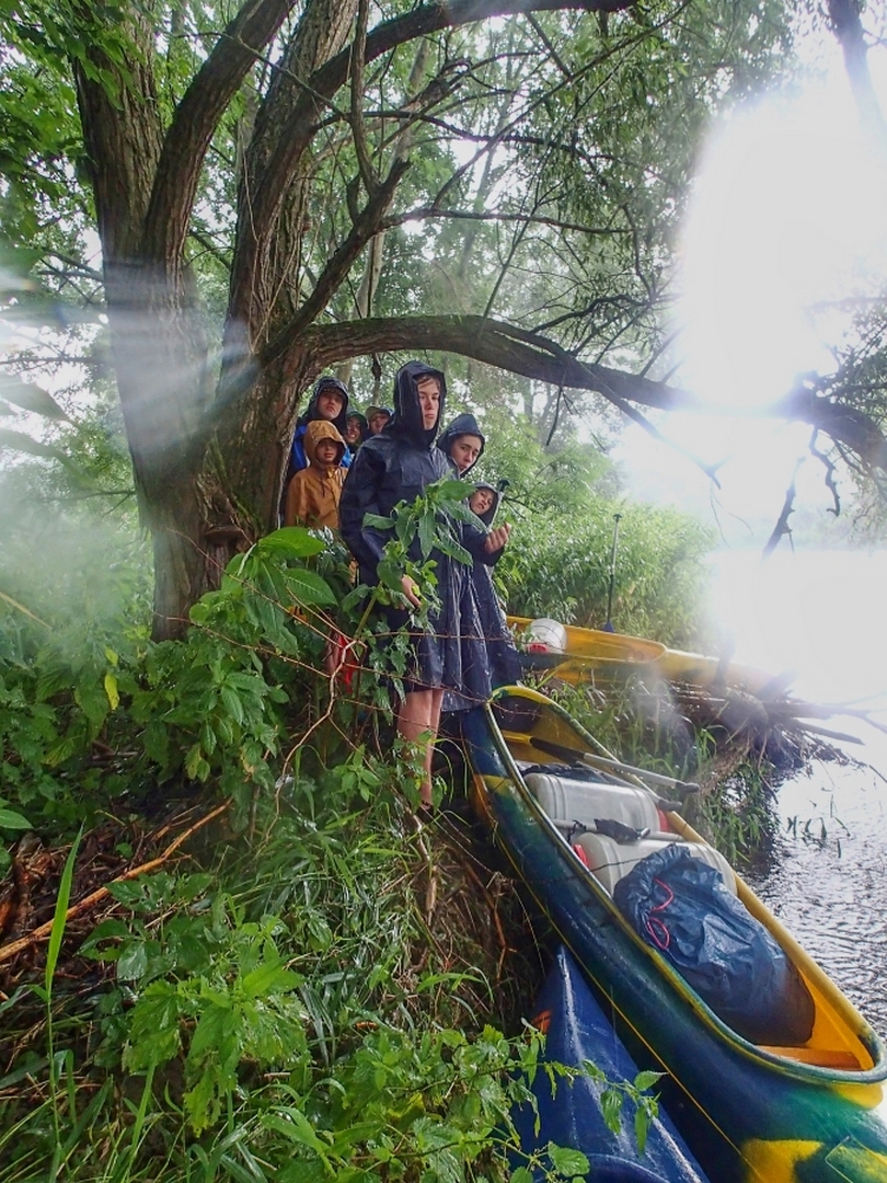 Přečkáváme déšť nedaleko Mohelnice