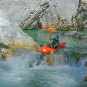 Lehčí peřej, ale v zavřeném kaňonu / F: archiv Alpi Center