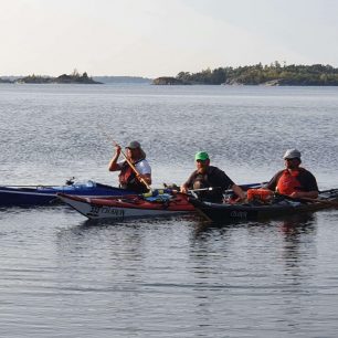 Lovci se vracejí do tábořiště / F: archiv expedice